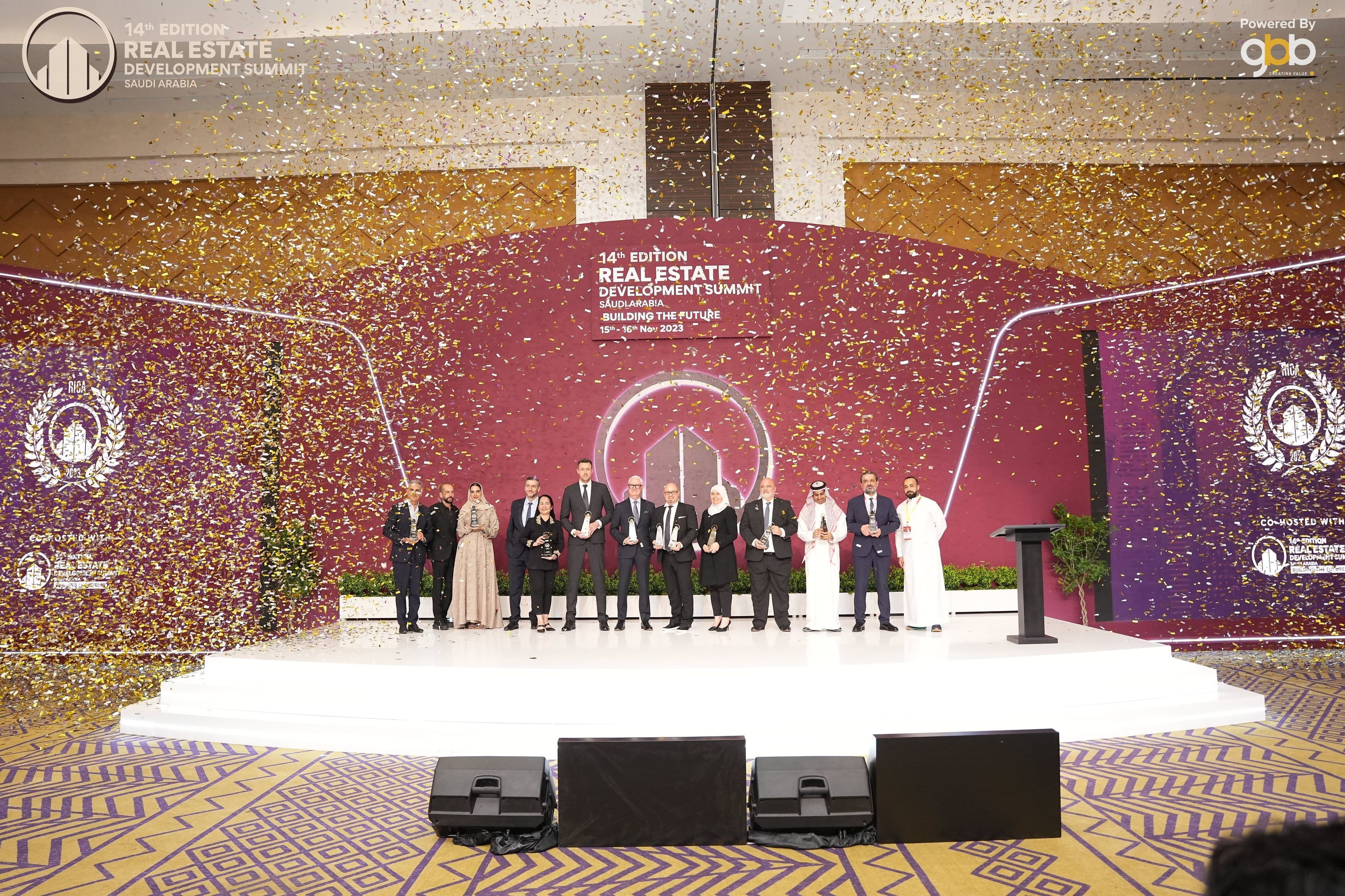 Delegates participate in project-focused meetings and networking during REDS.