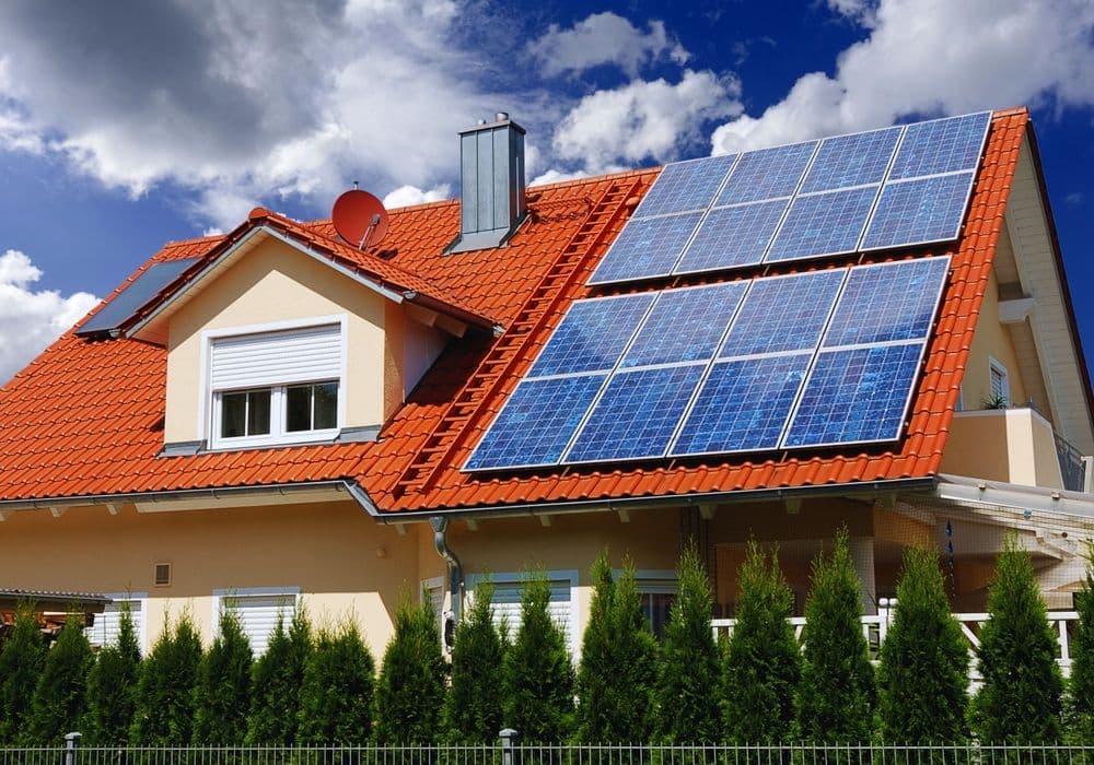 Solar-Powered Homes: The Next Big Trend in Real Estate?