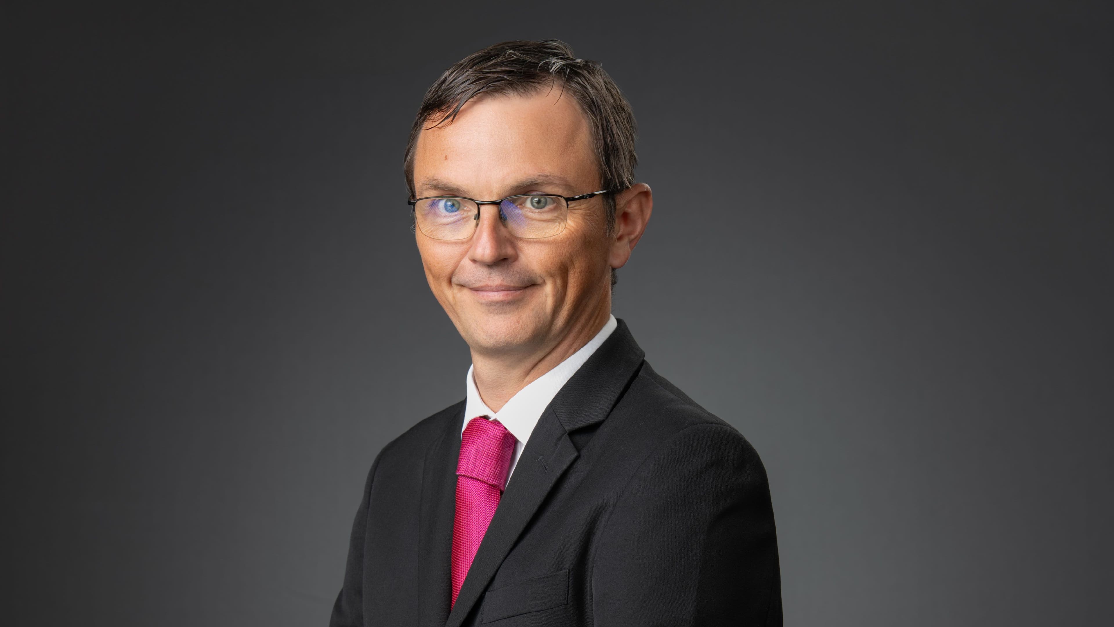 Andrew Laver, Director, Cavendish Maxwell Abu Dhabi