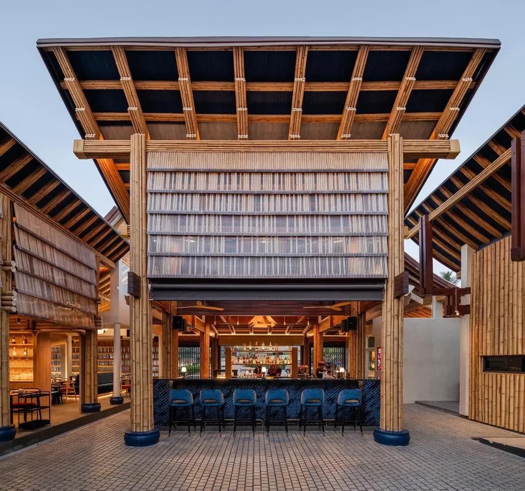 Another Smith Restaurant in Tha Sai Luat, Thailand 