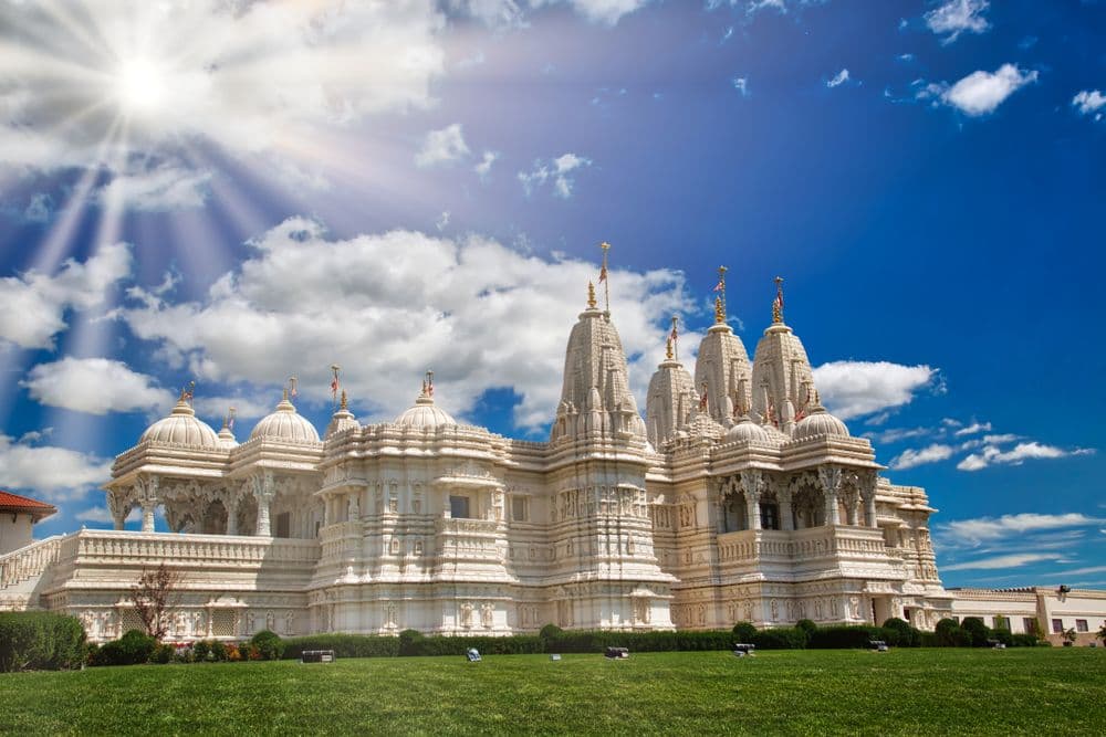 BAPS Shri Swaminarayan Mandir – Toronto, Canada