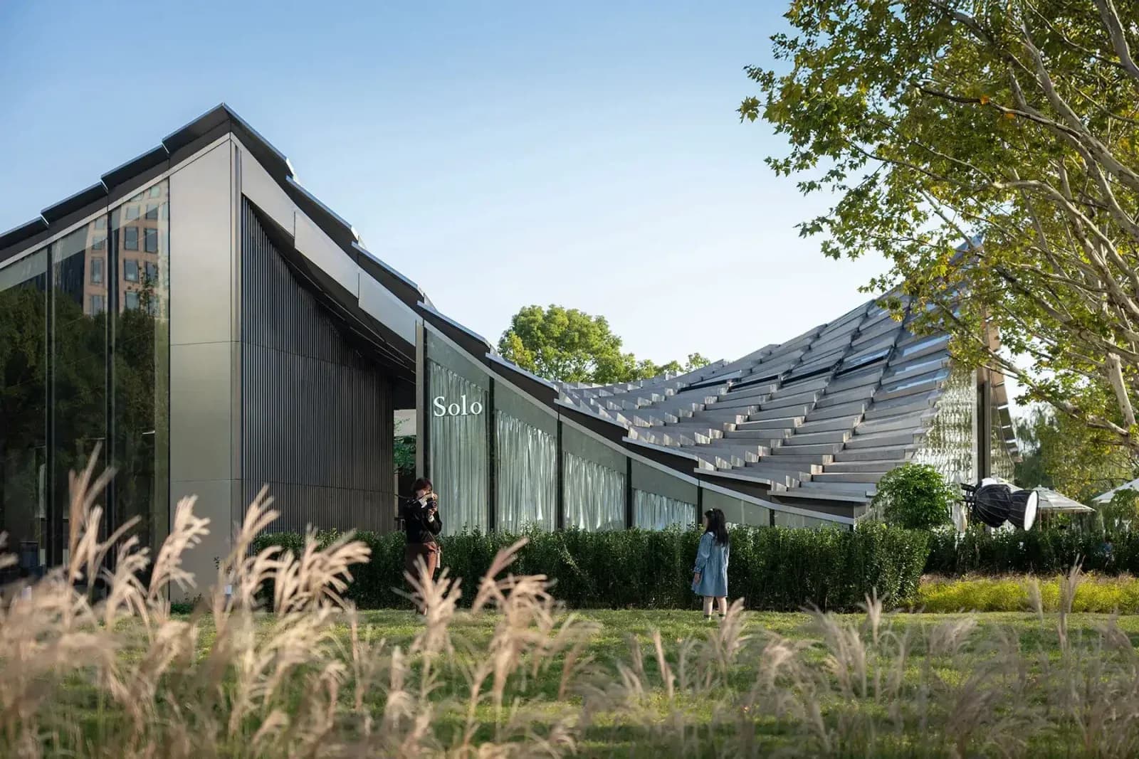 Jinji Lake Pavilion – BIG’s Fluid Canopy, Suzhou - China