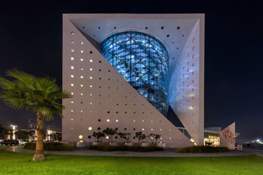 The Green Planet, Dubai: A Stunning Biome in Architectural Form