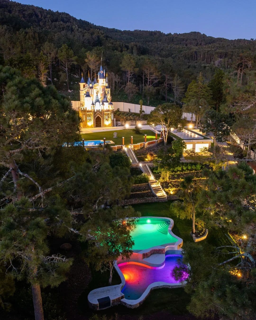 Quinta da Felicidade, Portugal's "Disney Palace."
