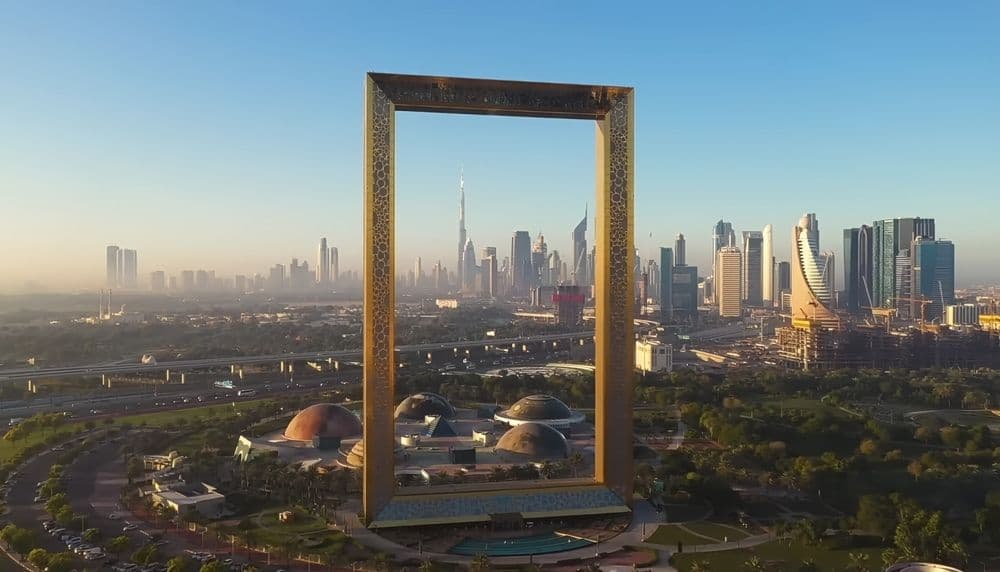 Dubai frame