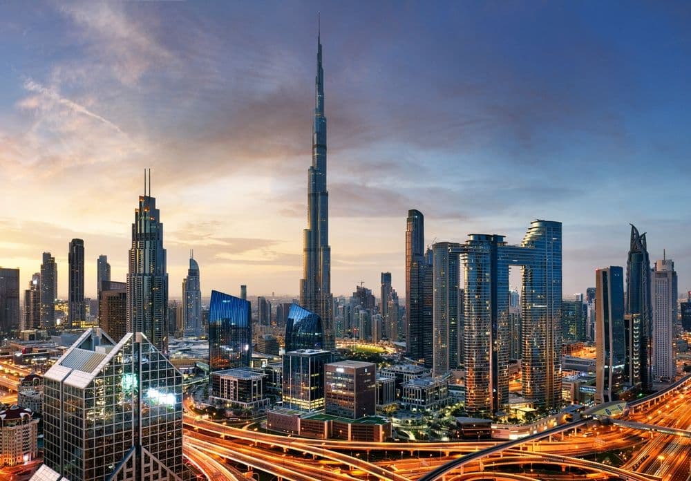 Dubai Property Market Soars in Q1 2025 with AED 179B in Deals