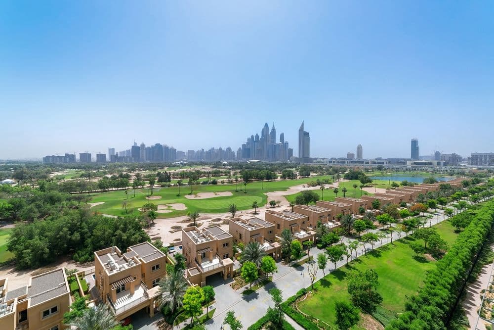 Dubai Villa and Townhouse Prices Soar 92% in Just Three Years