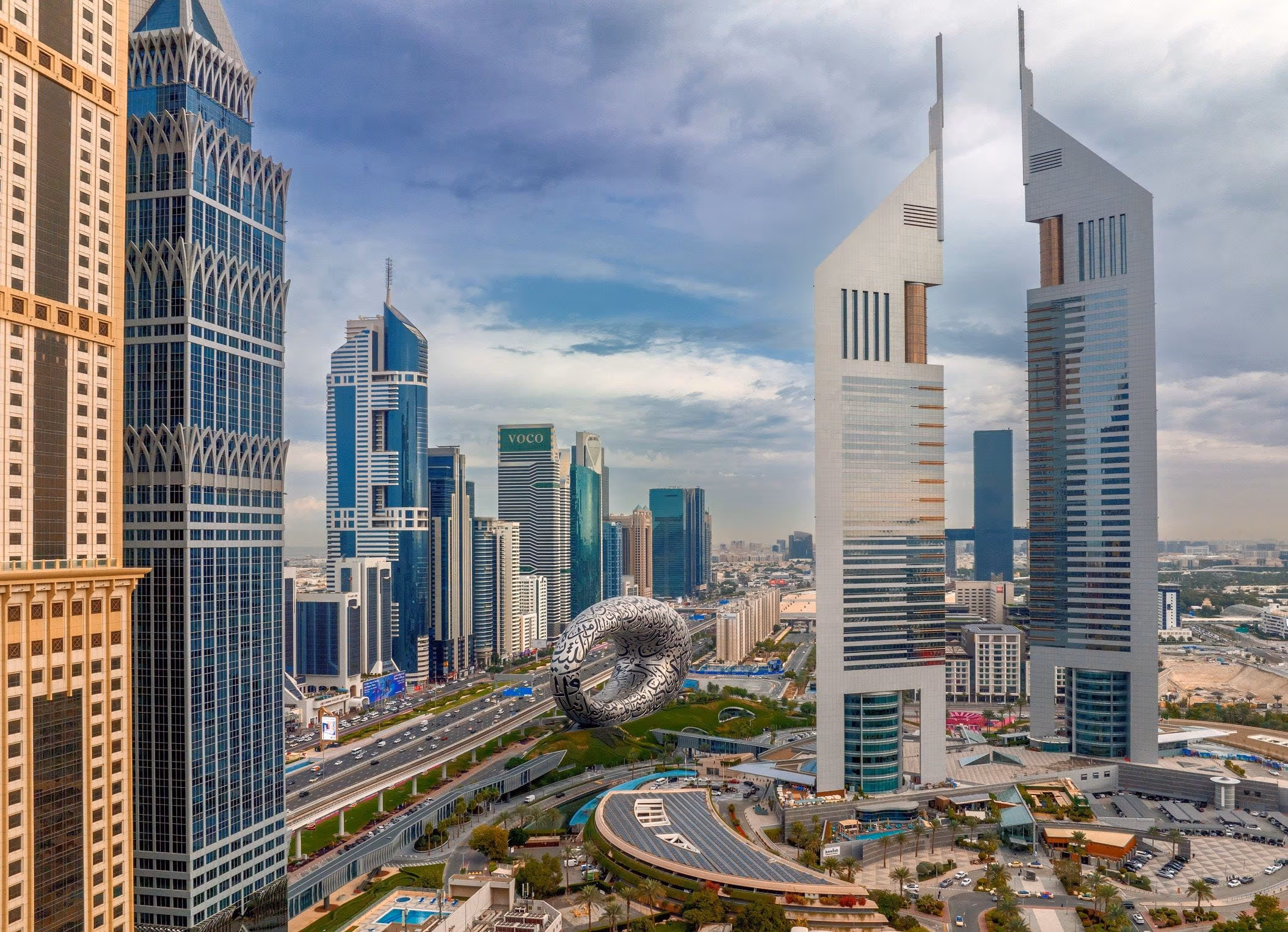 Dubai and Abu Dhabi recorded continued office rental growth in Q1 2026 amid tightening supply and resilient occupier demand, according to JLL.