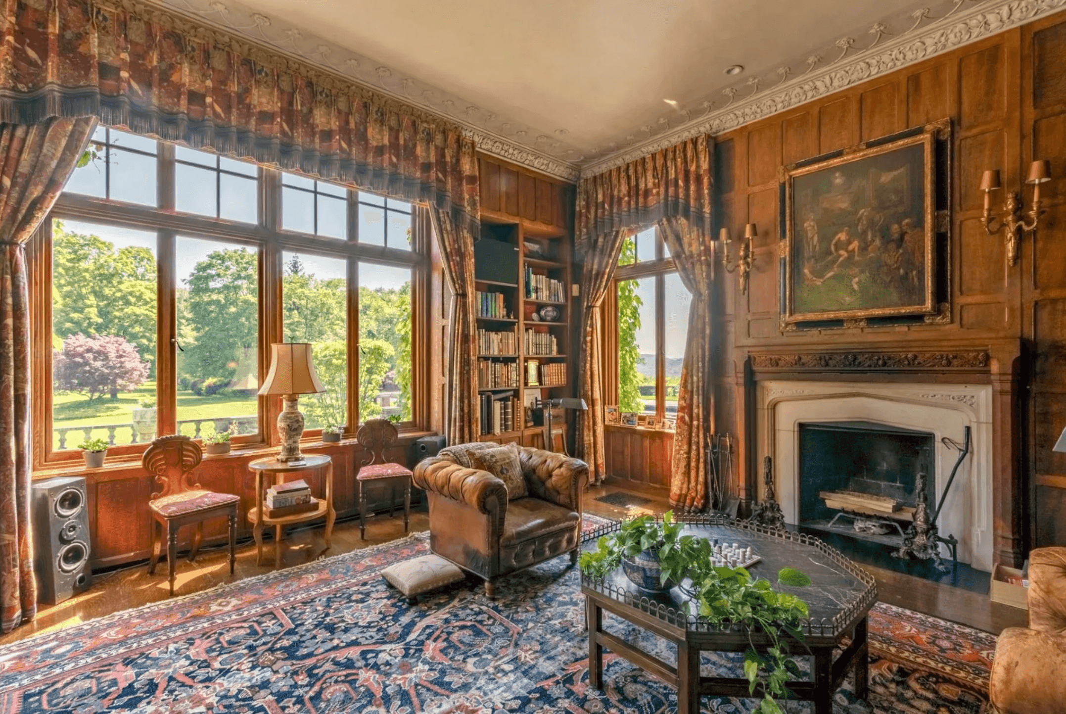Hudson Valley estate in Tuxedo Park