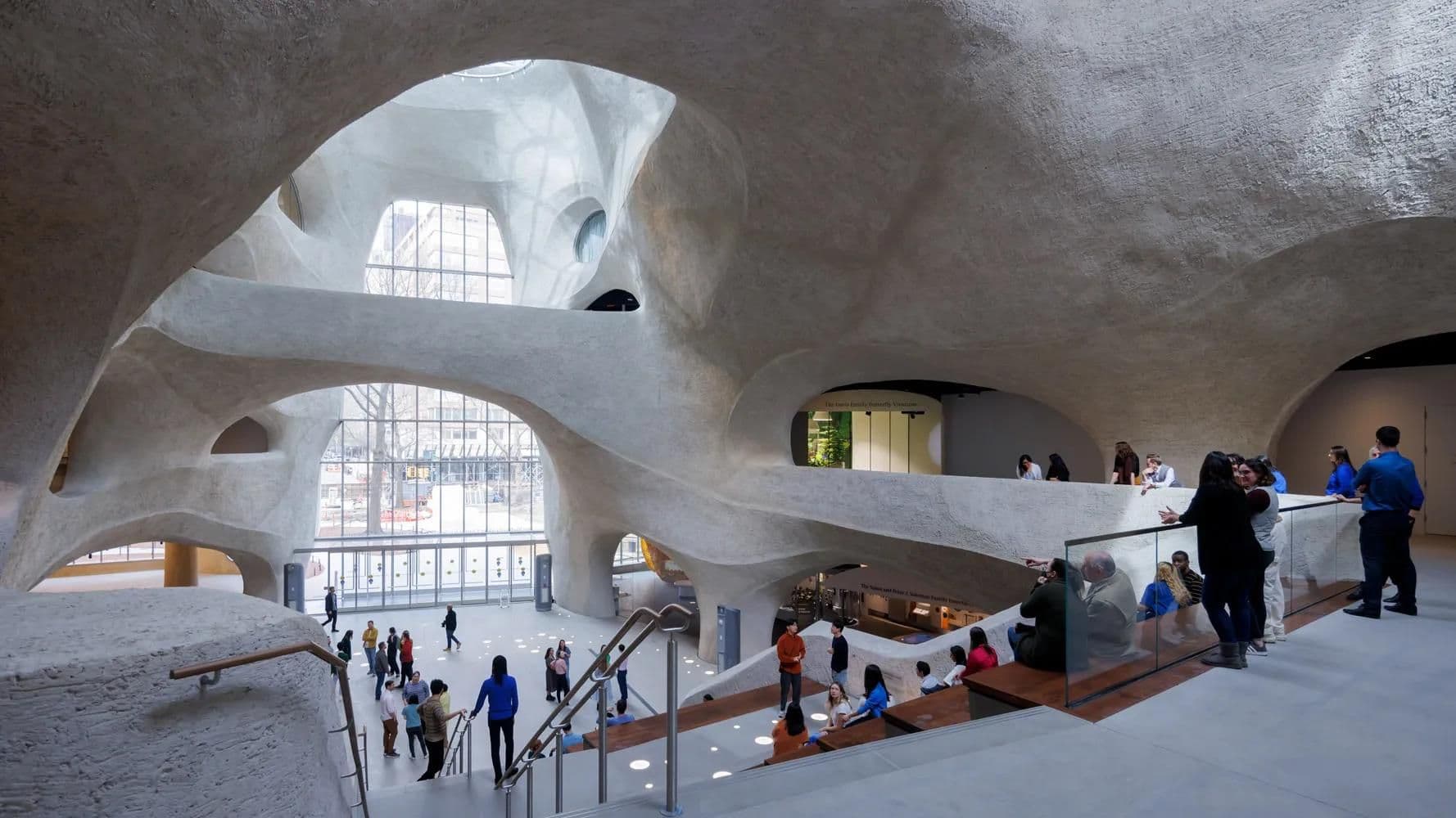 The Richard Gilder Center at New York's American Museum of Natural History features sweeping architectural forms and interconnected public spaces.