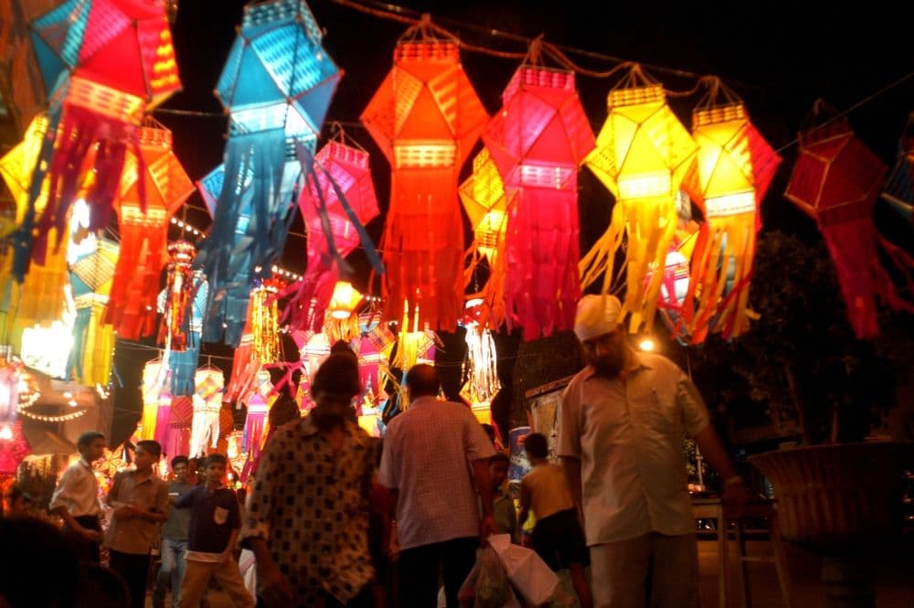 Colorful kandeels (decorative lanterns) displayed at shops in Dadar Market ahead of Diwali celebrations in Mumbai, India.
