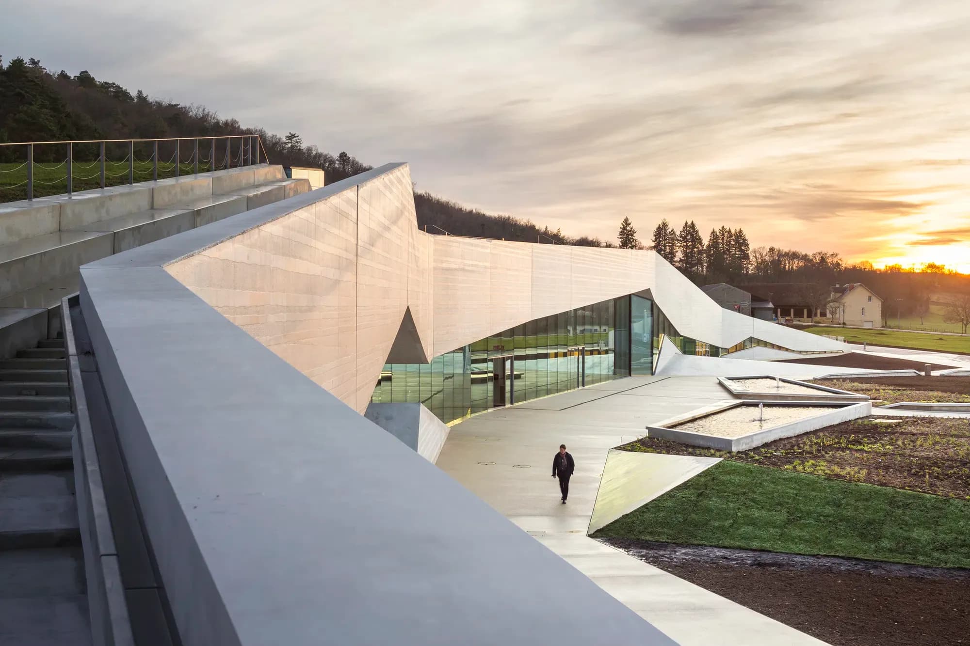 Lascaux IV Caves Museum