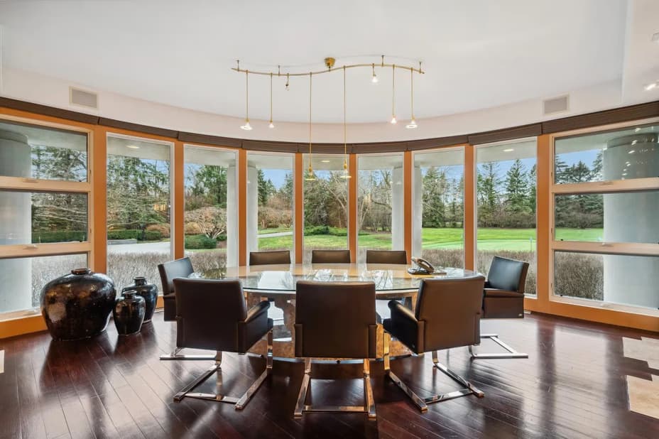 Michael Jordan's Former Mansion