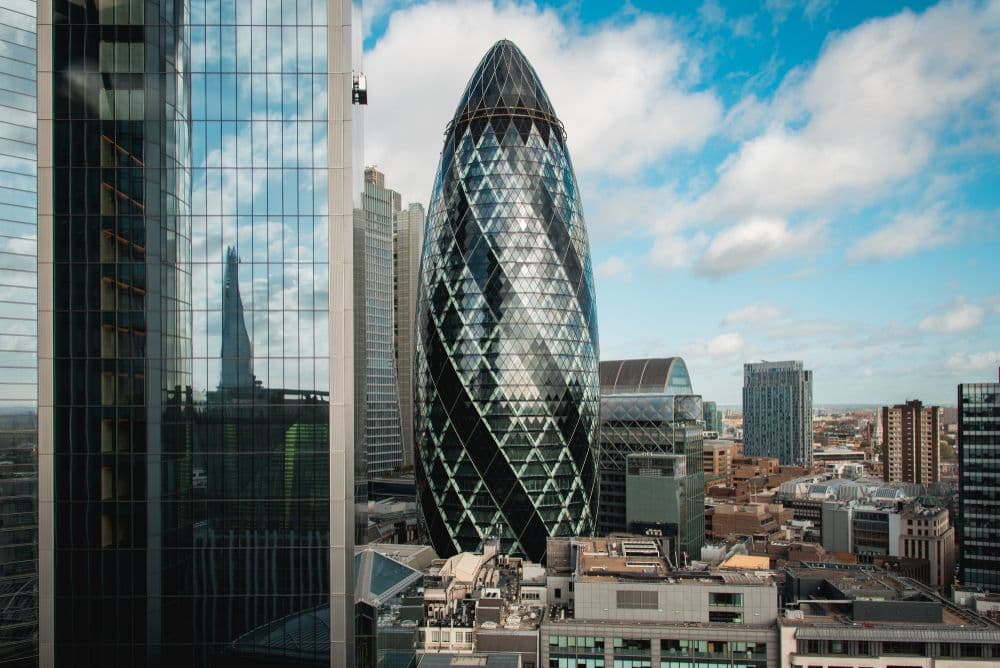 30 St Mary Axe in London, famously known as "The Gherkin," is one of Norman Foster’s most iconic designs, celebrated for its distinctive shape and energy-efficient architecture.