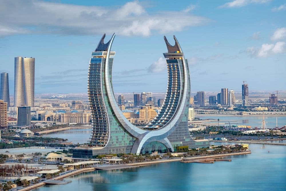Raffles Doha: Katara Towers’ Jewel Fusing Tradition and Modern Luxury
