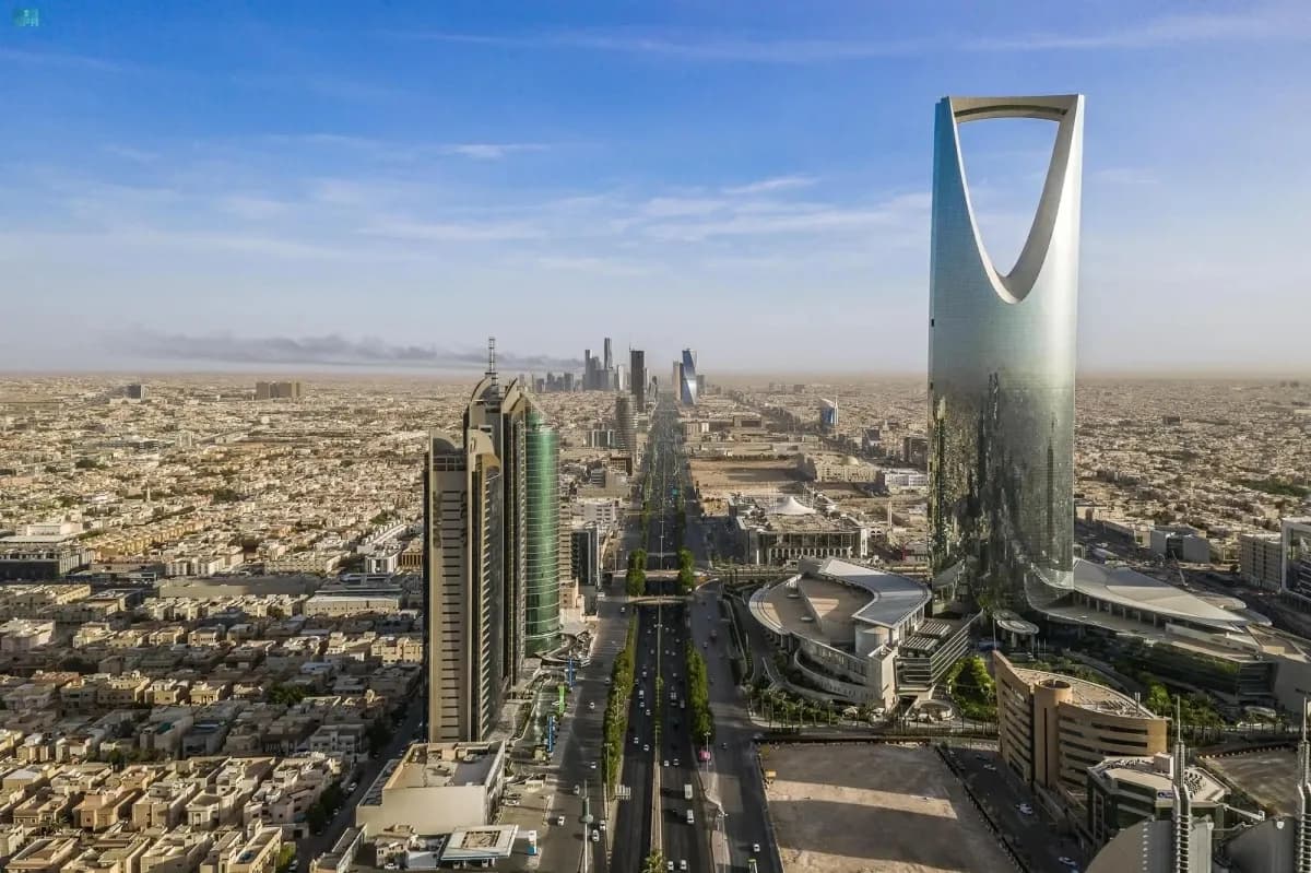 Saudi Arabia has introduced a comprehensive regulatory framework governing property ownership by non-Saudis, strengthening transparency and digital transaction processes.