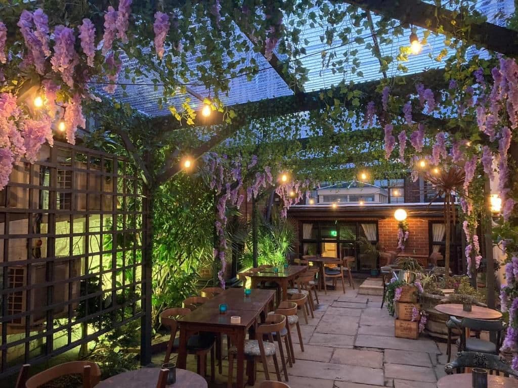 The Maids Head Hotel – United Kingom