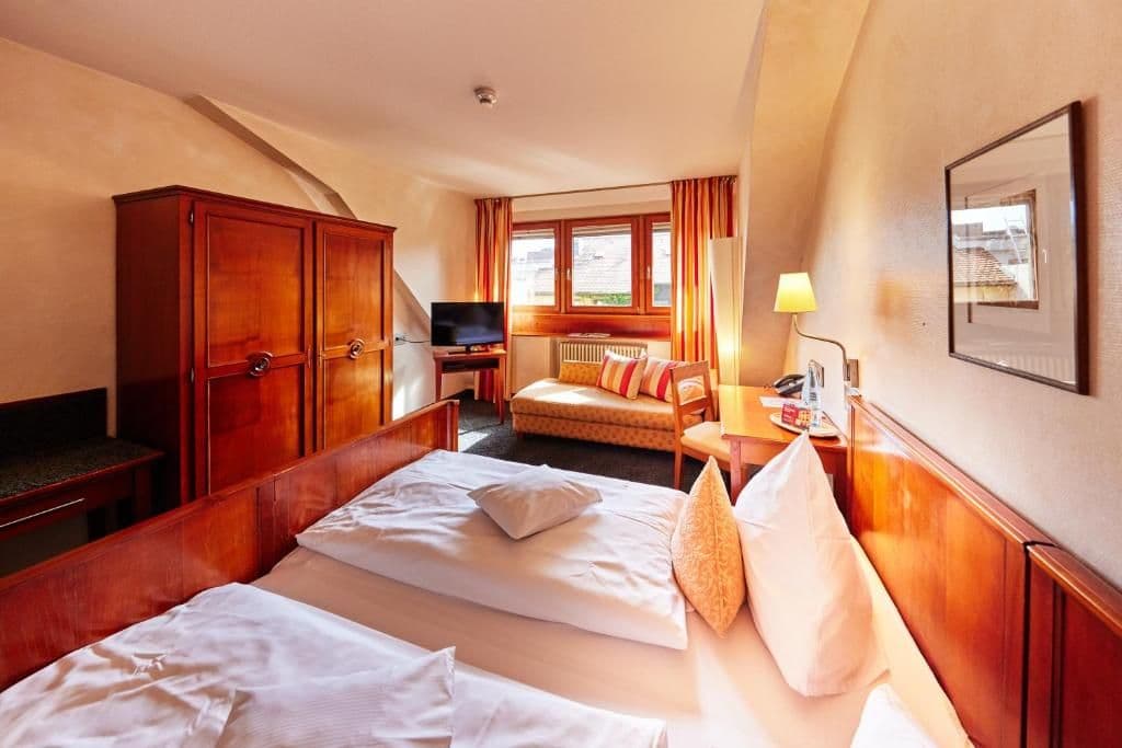 Zum Roten Bären room