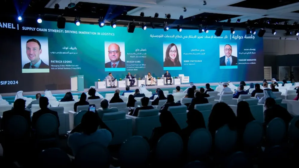 Sharjah hosts global investment forum with 10,000 delegates