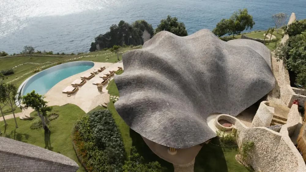 Shell Restaurant in Nusa Penida, Indonesia 