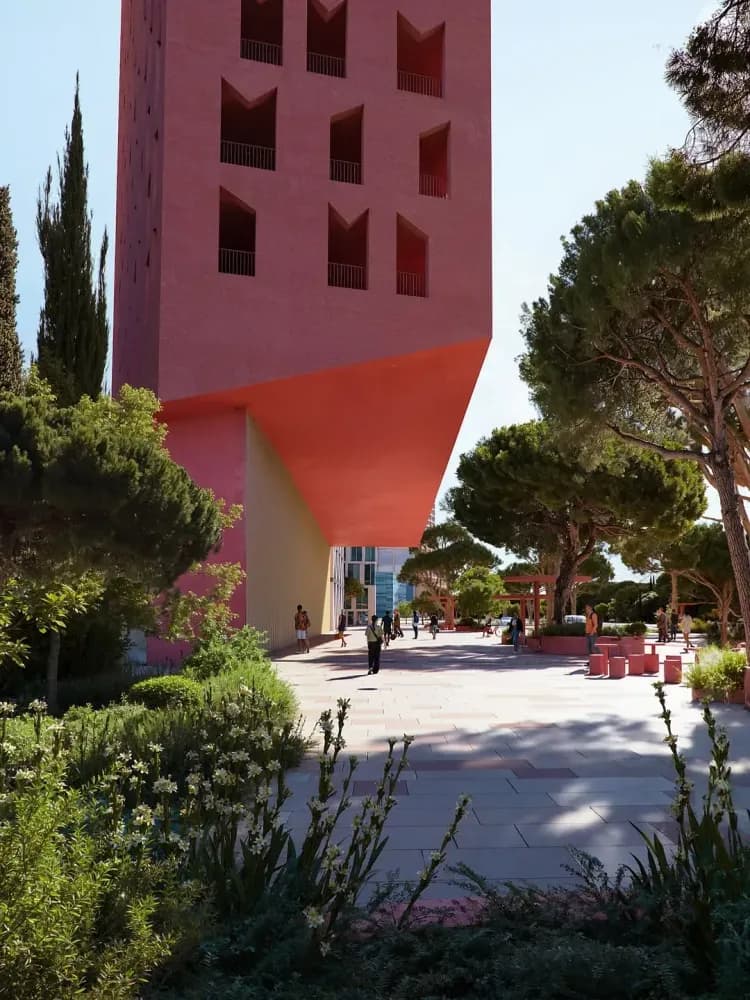 Vlore Beach Tower by Oppenheim Architecture