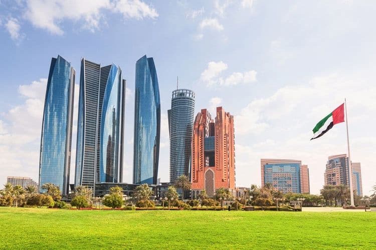 Abu Dhabi Advances $200bn Projects and 40,000 Homes by 2029