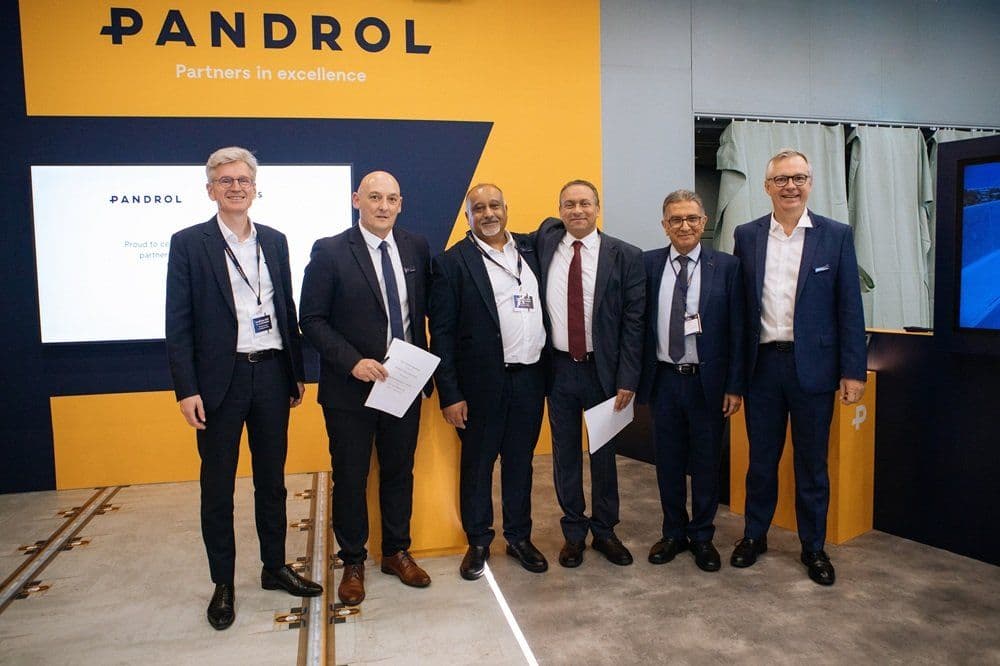 Representatives of Pandrol and Links Investments at a Pandrol stand after agreeing to set up a rail fastening manufacturing platform in Riyadh