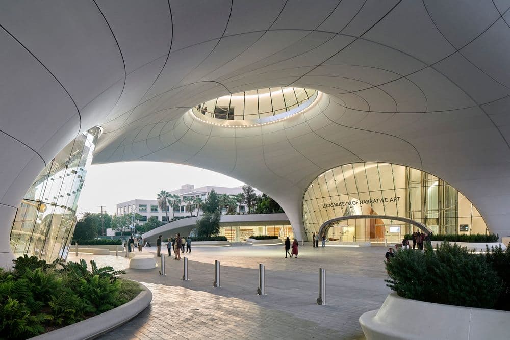 Lucas Plaza. Courtesy Lucas Museum of Narrative Art. Photo by Hufton Crow