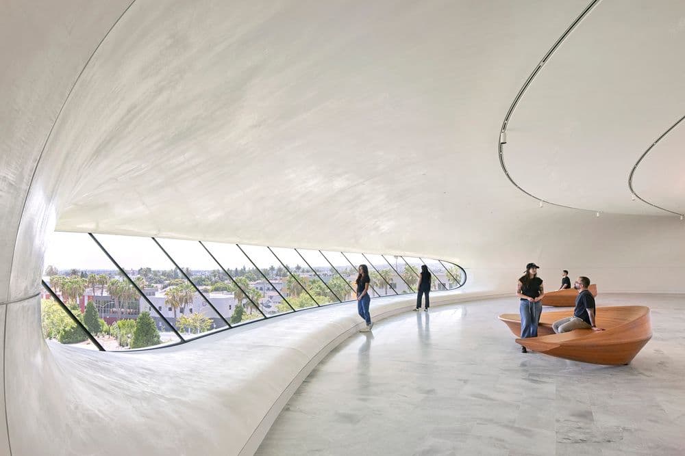 Courtesy Lucas Museum of Narrative Art. Photo by Hufton Crow