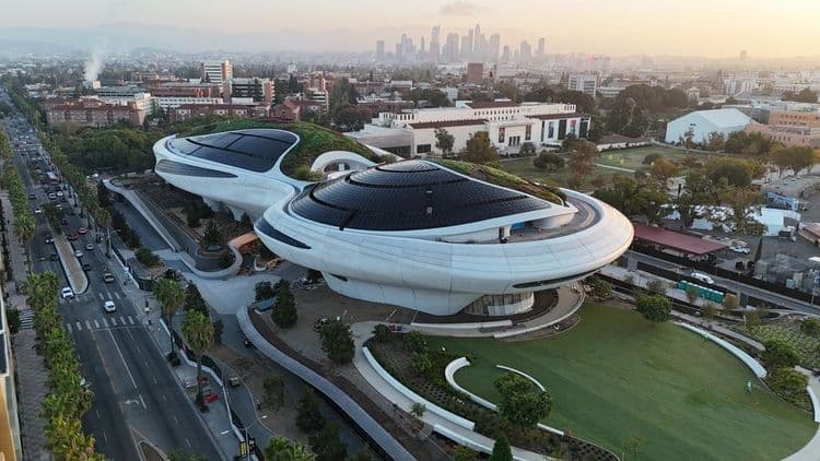 Lucas Museum of Narrative Art Opens in Los Angeles After 17 Years