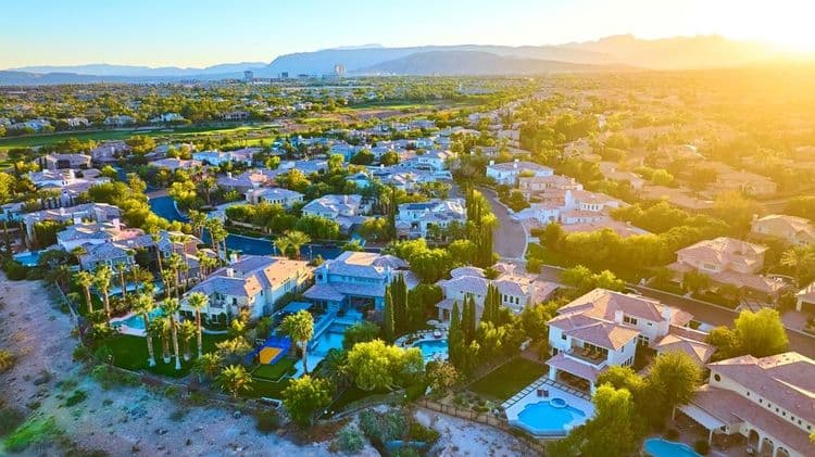 U.S. Home Sales Surge 11.3% in April, Says RE/MAX Report